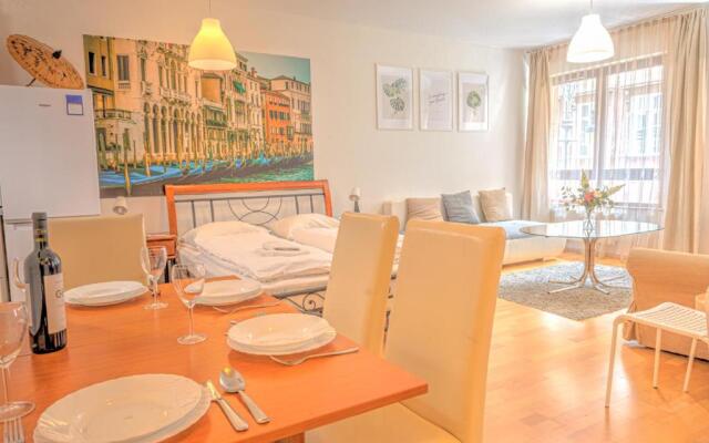 Central Downtown Apartments