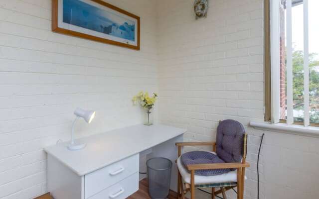 6 Bedroom Apartment near Perth