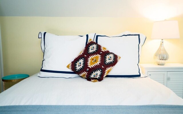 Newly Renovated Rino Retreat