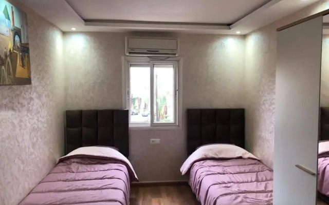 Yallahriyad Triplex For 6 Persons Max