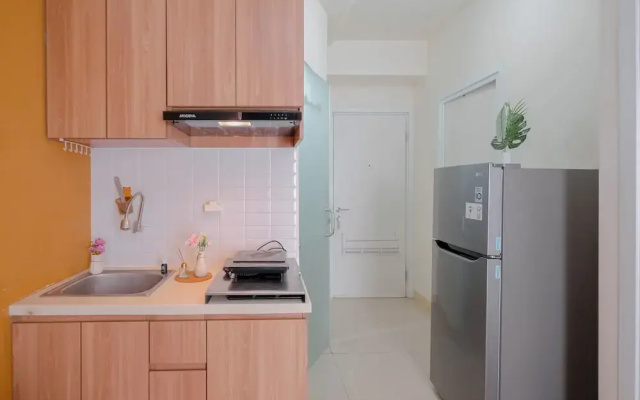 Strategic 2Br Near Unj At Green Pramuka City Apartment