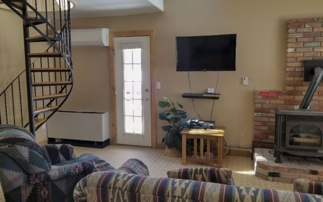 Alpenglow Vacation Rentals