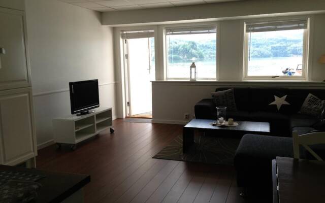 Tysnes Sjø og Fritid