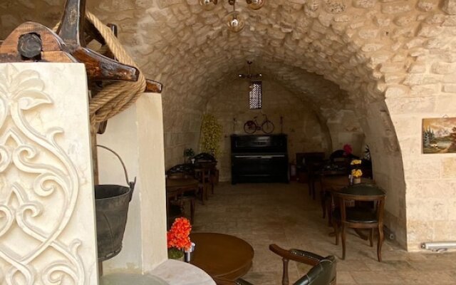 Hakim Bey Boutique Hotel