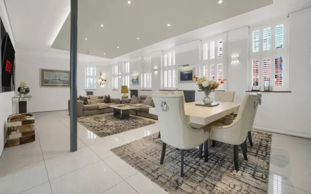 Chic Luxury - Central - Beach Access - Wind