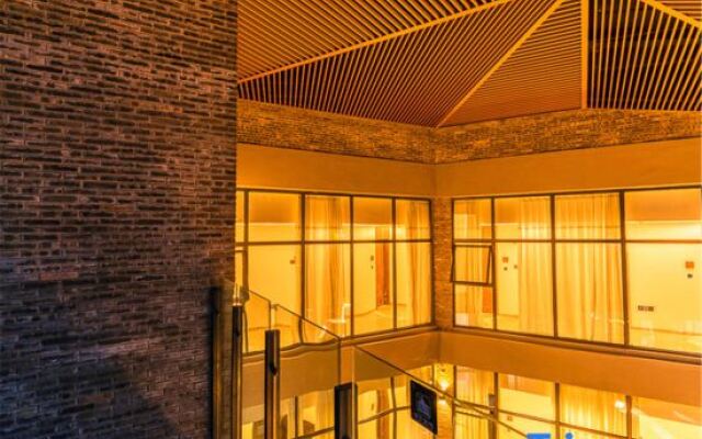 Yunfuli Yunsu·Emeishan Yunshuiju Private Hot Spring B&B