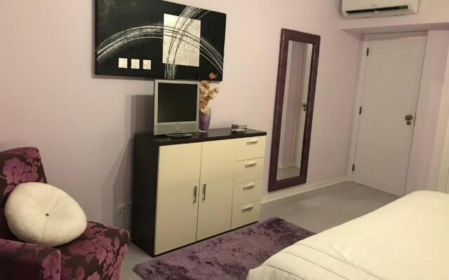 Vilamoura Marina Flat & AC & Wifi