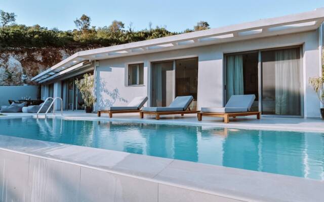 Theros Villa Complex With Private Pools