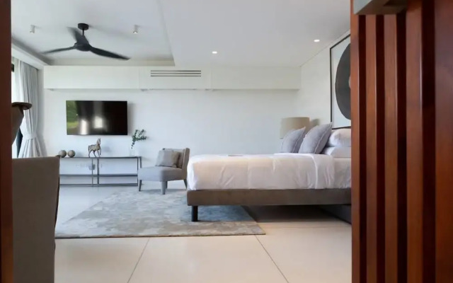 Gamay 3-bedroom Villa With Beach Access