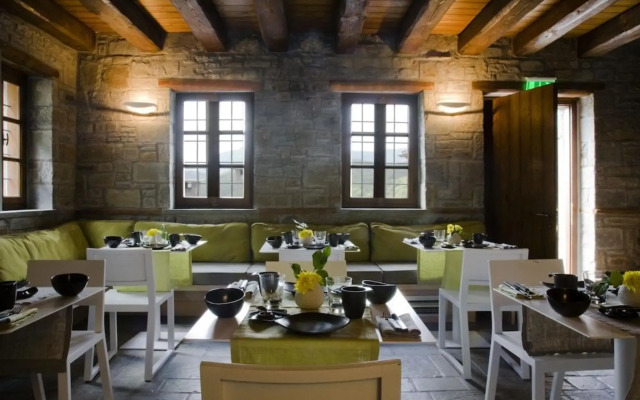 Kipi Suites