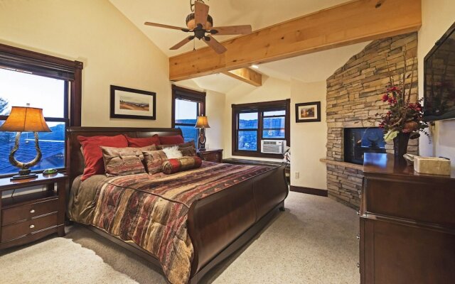 Abode at Big Game Lodge