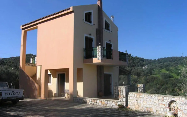 Dimosthenis Villas