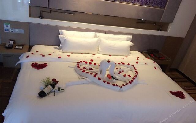Lavande Hotel Wuhan Nanhu WalMart Branch
