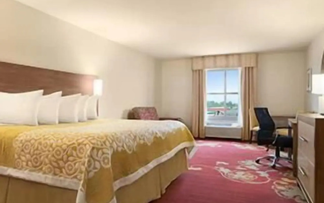 Days Inn and Suites Caldwell