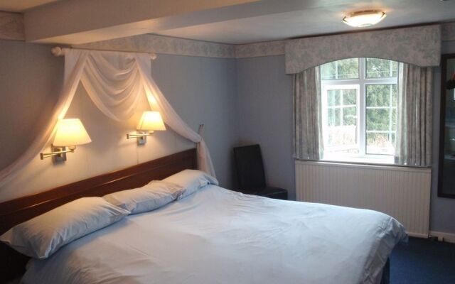 The Shaw Country Hotel