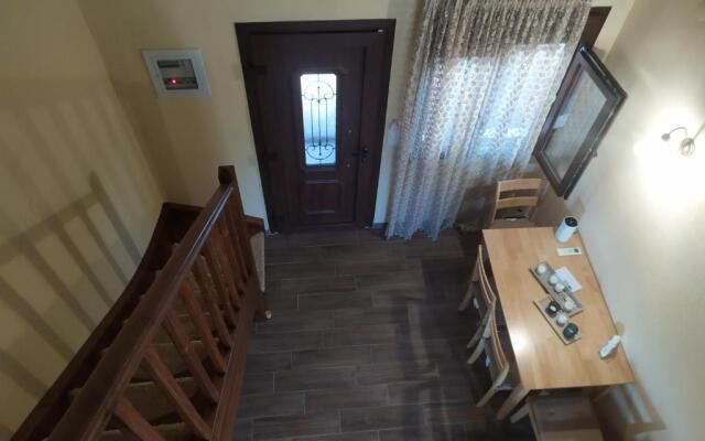 Ioannis Stagkonis House 2