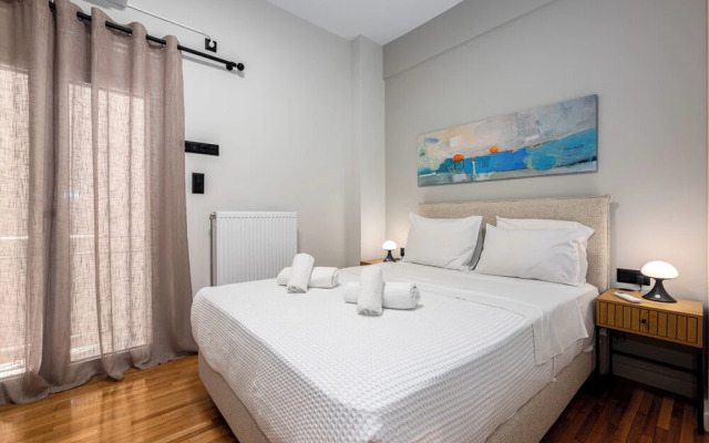 Stylish 2BR flat near hospital & metro
