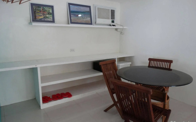 Momo Beach House