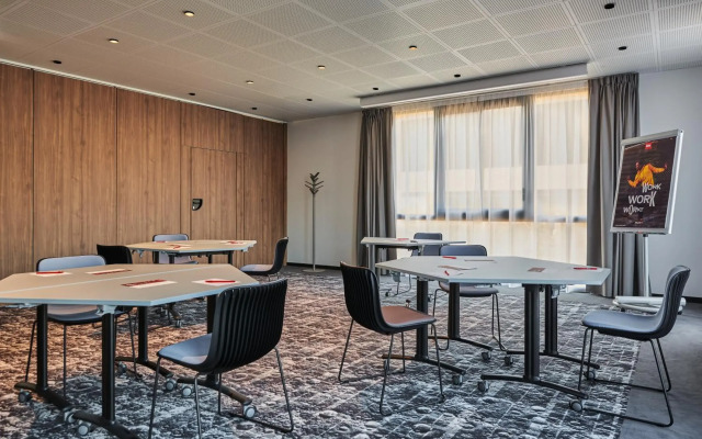 Ibis Montlhery Paris Sud