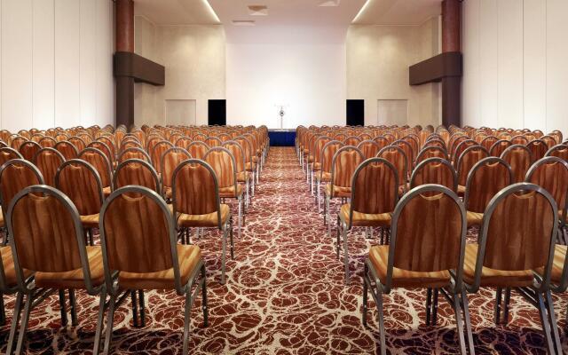 Sheraton Milan Malpensa Airport Hotel & Conference Center