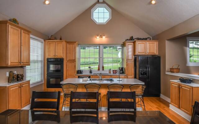 Greens at the Lake 5 Bedroom House