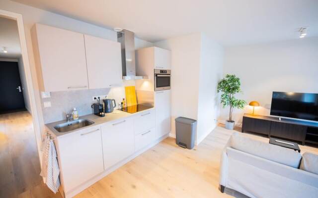 Alphabet 3 Bedroom Serviced Apartment -pk-