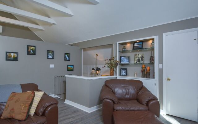 Donnas Choice 4 Bedroom House