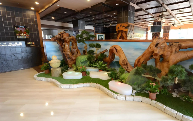 Dragon Vally Hotel and Paradise