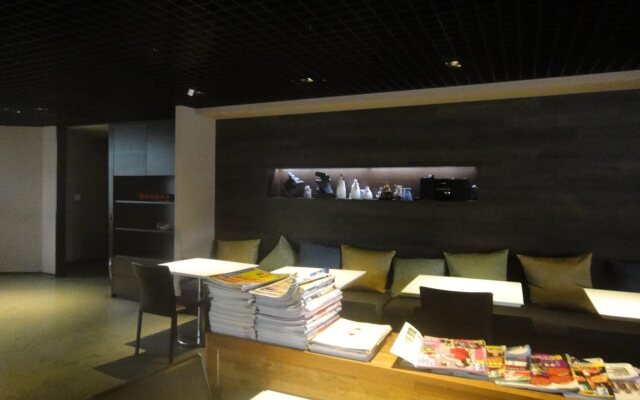 CHECK inn Taipei Xinyi