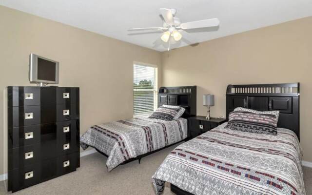Watersong - Luxurious 5bd/4.5ba Pool Home #5wr510