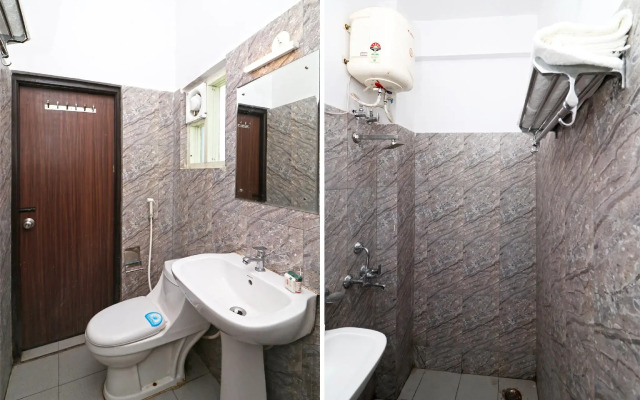 The Reverend by OYO Rooms