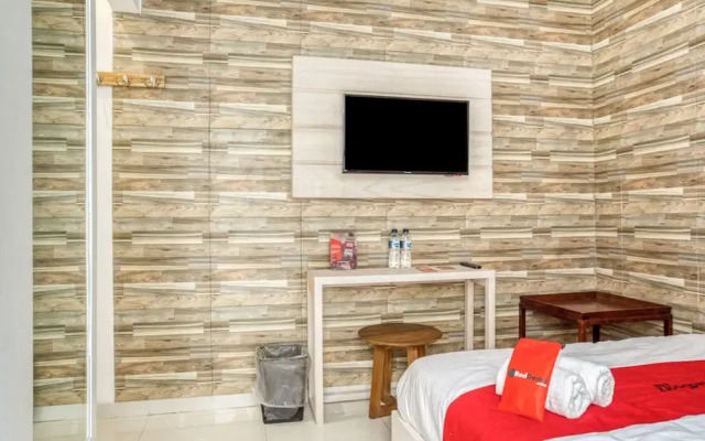 RedDoorz Syariah near Taman Pelangi Jogja 2