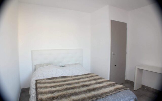 House with 2 Bedrooms in Graveson, with Enclosed Garden And Wifi