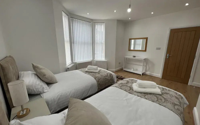 City Escape in Newcastle - 2 Bedroom Apartment