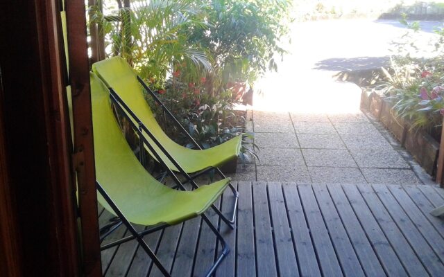 House with One Bedroom in Le Tampon, with Enclosed Garden - 10 Km From the Beach