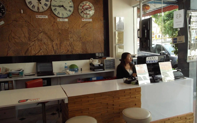 Snooze Inn Dickson Road - Hostel