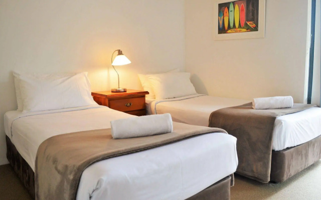 Outrigger Bay Apartments
