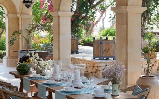 Cal Reiet Holistic Retreat