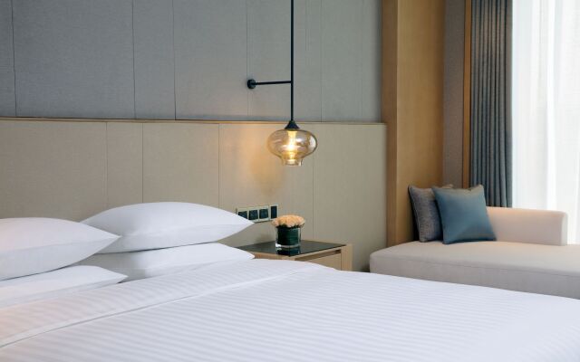 Courtyard by Marriott Zhengzhou Airport
