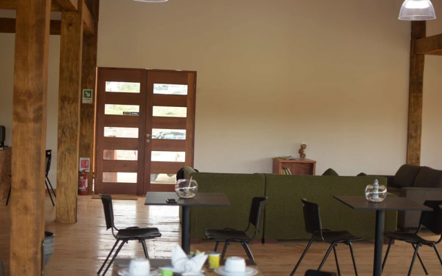 Hotel Puerto Madera