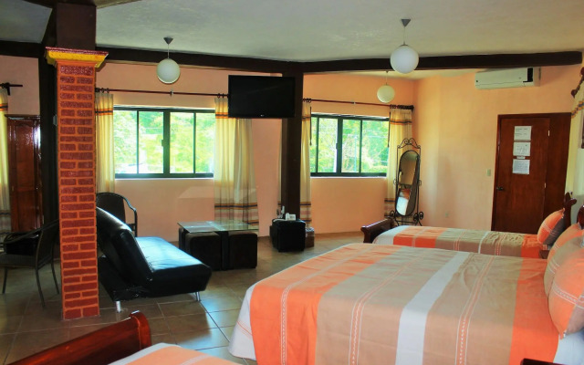 River Side Hotel