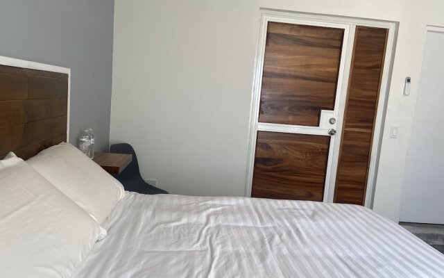 Pelicanos Apartments