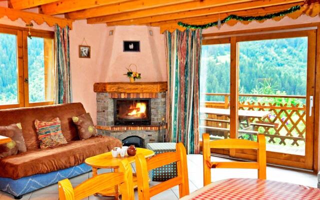 Luxurious Apartment in Champagny-en-vanoise Near Ski Area