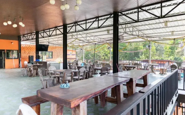 Rattana Resort