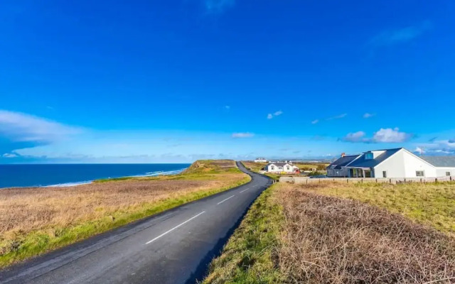 Poldare in Widemouth Bay