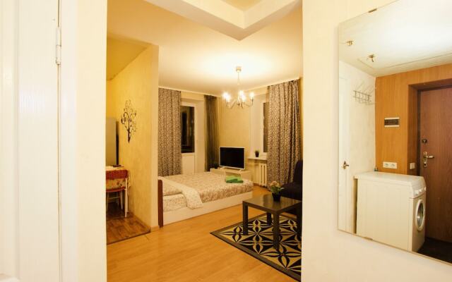 LUXKV Apartment on Malaya Filevskaya 4