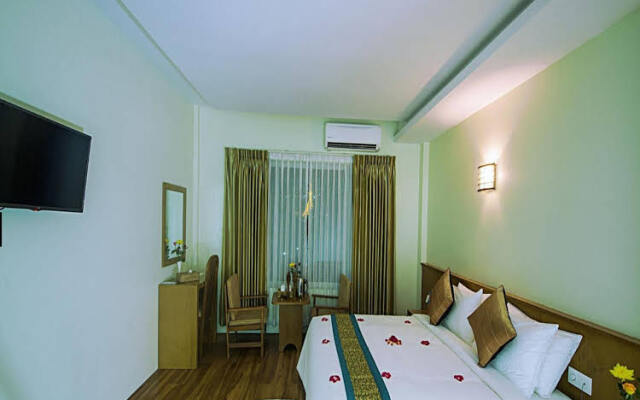 Ngwe Moe Hotel