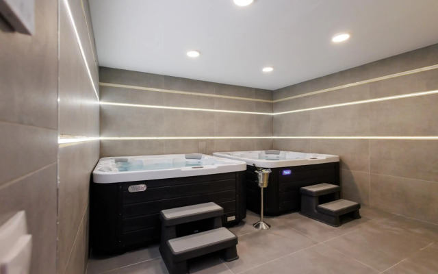 Vihren Palace Ski & Spa Resort