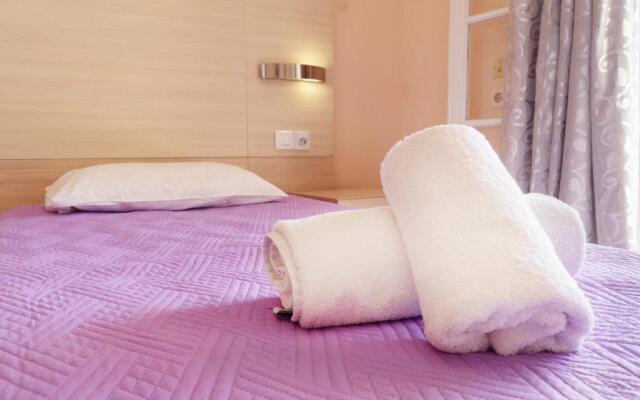 Dora Apartment Pagoi 1
