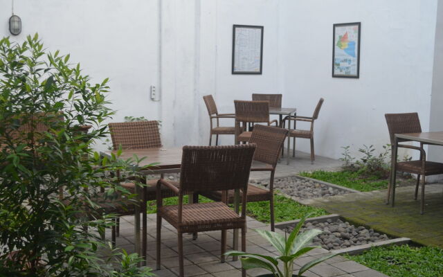 Mawar Asri Hotel